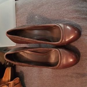 Tory Burch brown leather heels size 10 1/2